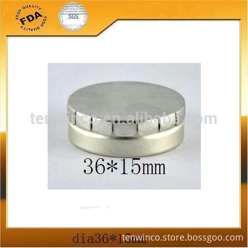 Wholesale Small Round printed Cosmetics Tin Boxes, Magnetic Custom